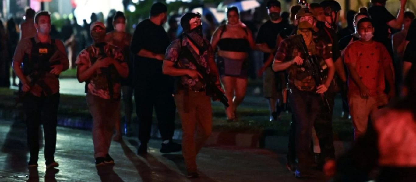 ΗΠΑ: Συνελήφθη 17χρονος που κατηγορείται για θανάσιμους πυροβολισμούς διαδηλωτών στο Ουισκόνσιν